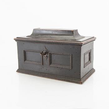 A Swedish 18th century Baroque wooden box.