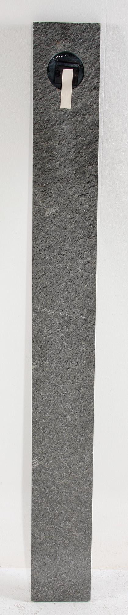 GOLVUR. 1980-tal. Formgiven av Rolf Åkesson och Lars Göran Nilsson för Offbeat design.