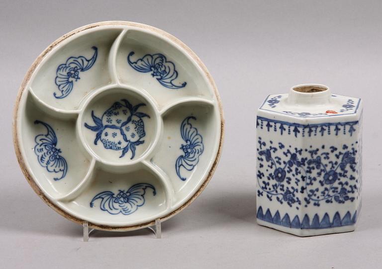 VAS SAMT SKÅL, porslin, Kina. 1800/1900-tal.