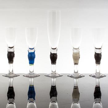 ULRICA HYDMAN-VALLIEN, glas, 9 st, 'Open minds', snaps och champagne glas för Kosta Boda.