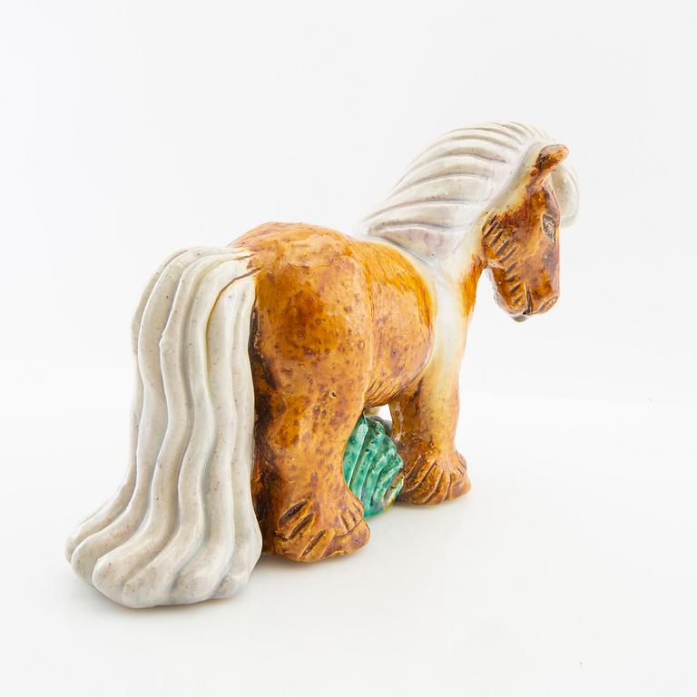 Gunnar Nylund, figurine with a chamotte stoneware glaze, Rörstrand, mid-20th century.