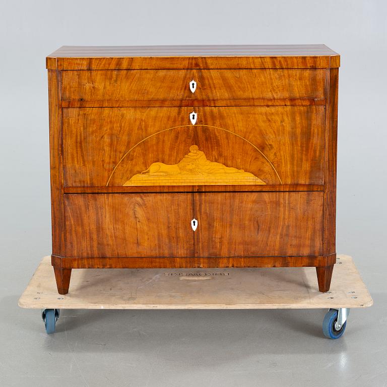 BYRÅ, empir, J. A. Åkerman, etikettsignerad, Göteborg, daterad 1819.