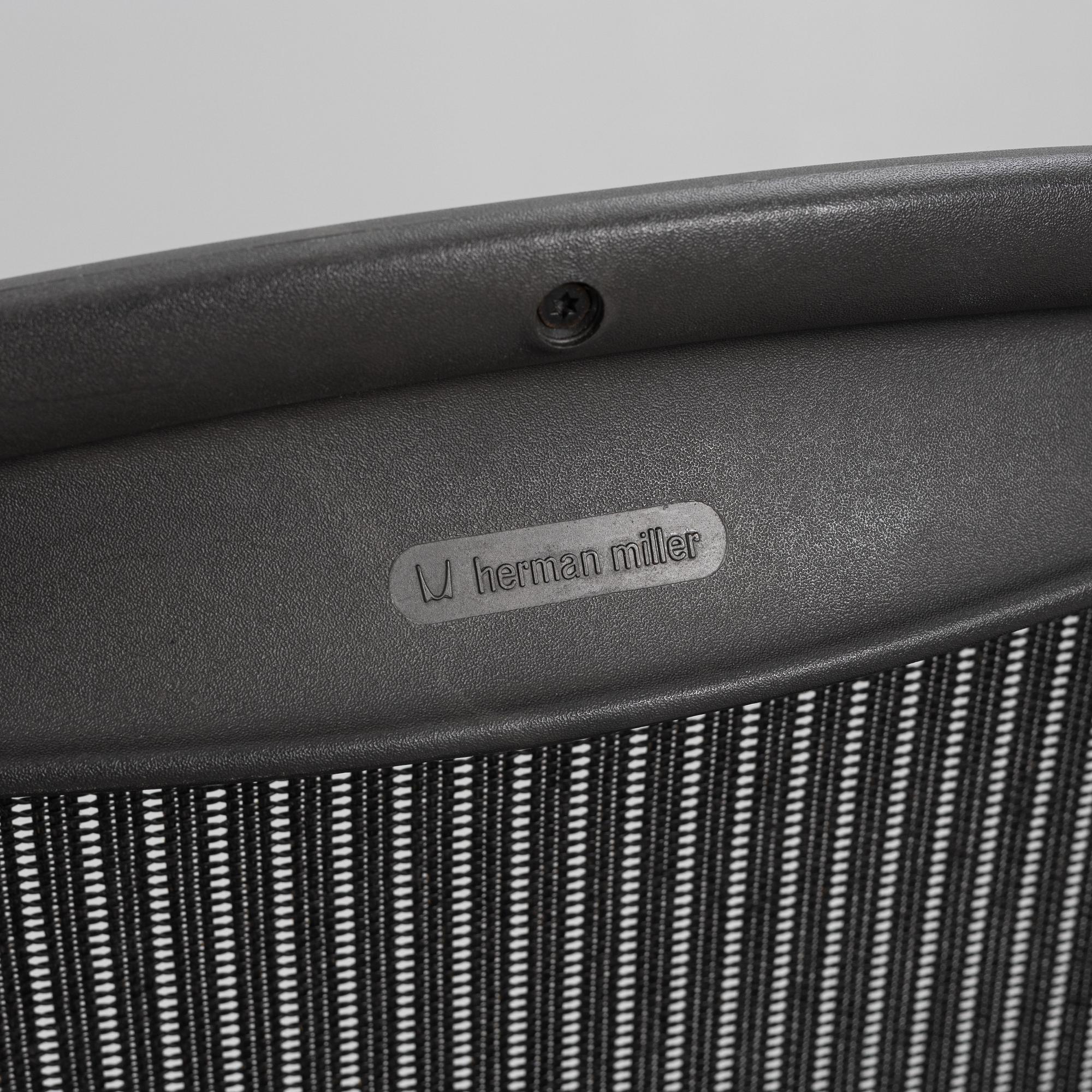 Don Chadwick/Bill Stump, skrivbordsstol, "Aeron", Herman Miller.