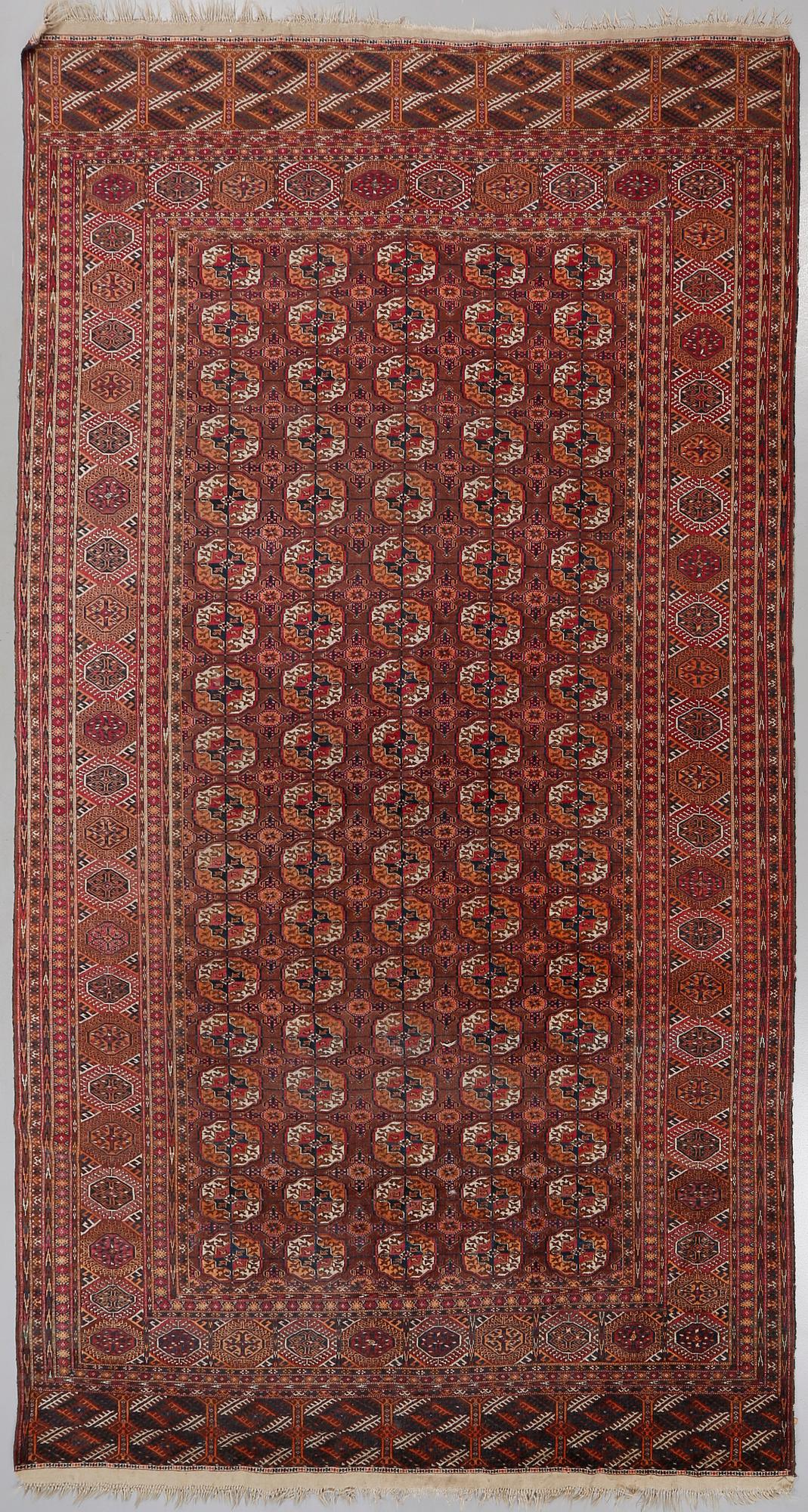 MATTA, Bochara, semiantik, ca 385 x 240 cm.