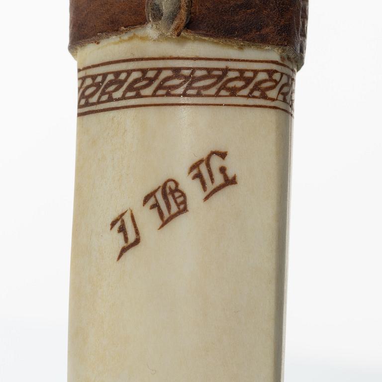 Ivar Bernhard Lampa, halvhornskniv, signerad.