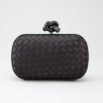 BOTTEGA VENETA, clutch, "New Knot".