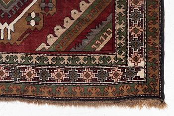 Matta, Kazak, ca 245 x 157 cm.