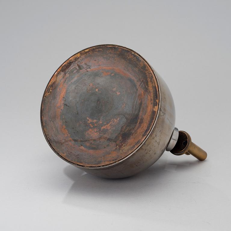 VATTENKOKARE OCH CITRUSPRESS, Alessi, Italien.