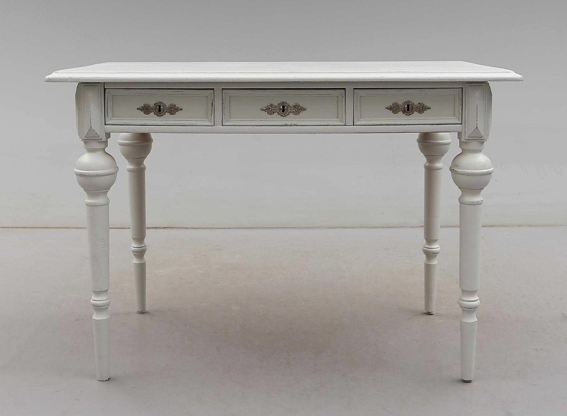 SKRIVBORD, 1800-talets andra hälft.