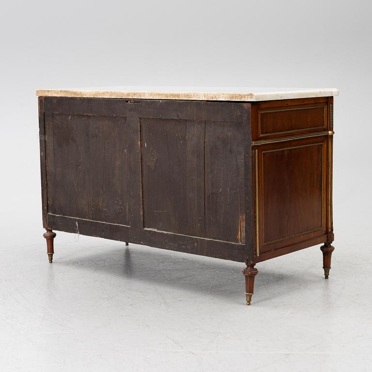 Chest of drawers, Directoire, France, circa 1800.