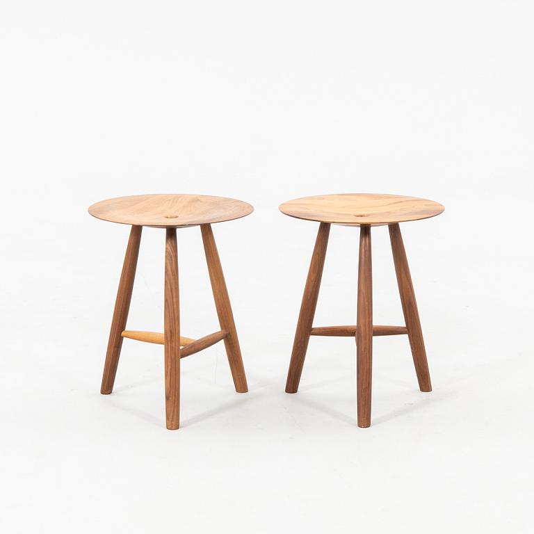 Nirvan Richter, pallar ett par Norrgavel 2000-tal.