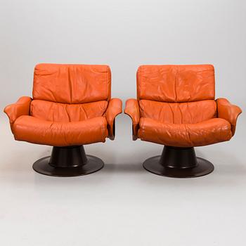 YRJÖ KUKKAPURO, a pair of 1960's 'Saturnus' armchairs for Haimi.