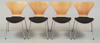 STOLAR, 4st, "Sjuan", Arne Jacobsen, Fritz Hansen, ettikettmärkta 1993.