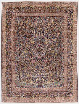 Carpet, Kerman, approx. 390 x 295 cm.