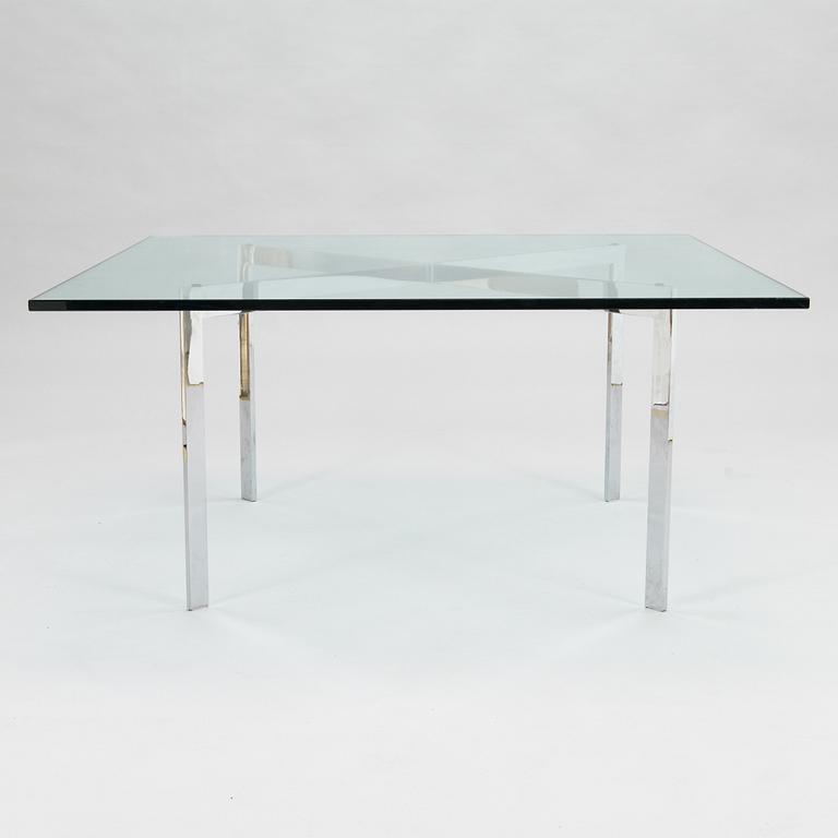 Ludwig Mies van der Rohe, a 'Barcelona' coffee table for Knoll International 2011.