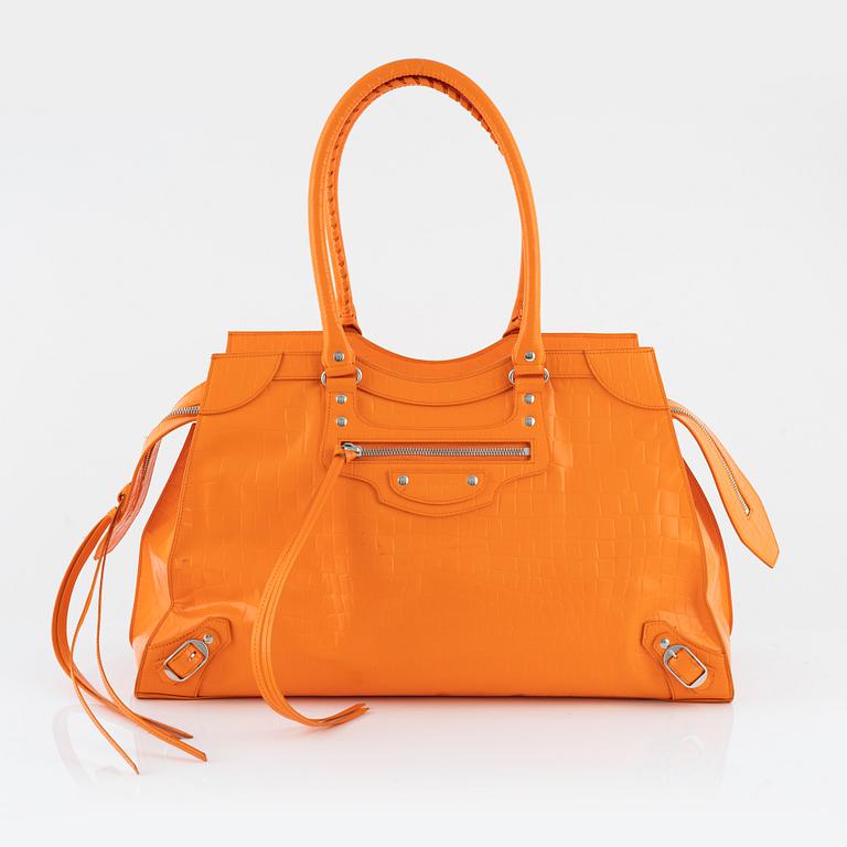 Balenciaga, A 'Large Neo Classic City tote bag'.