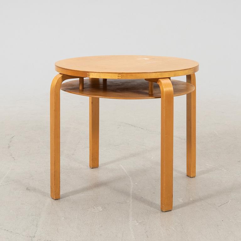 Alvar Aalto, coffee table, model 70, O.y Huonekalu-ja Rakennustyötehdas, Artek, Finland.