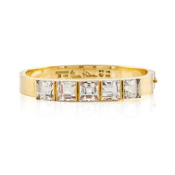 489. Wiwen Nilsson, armring 18K guld med trappslipad bergkristall, Lund 1947.