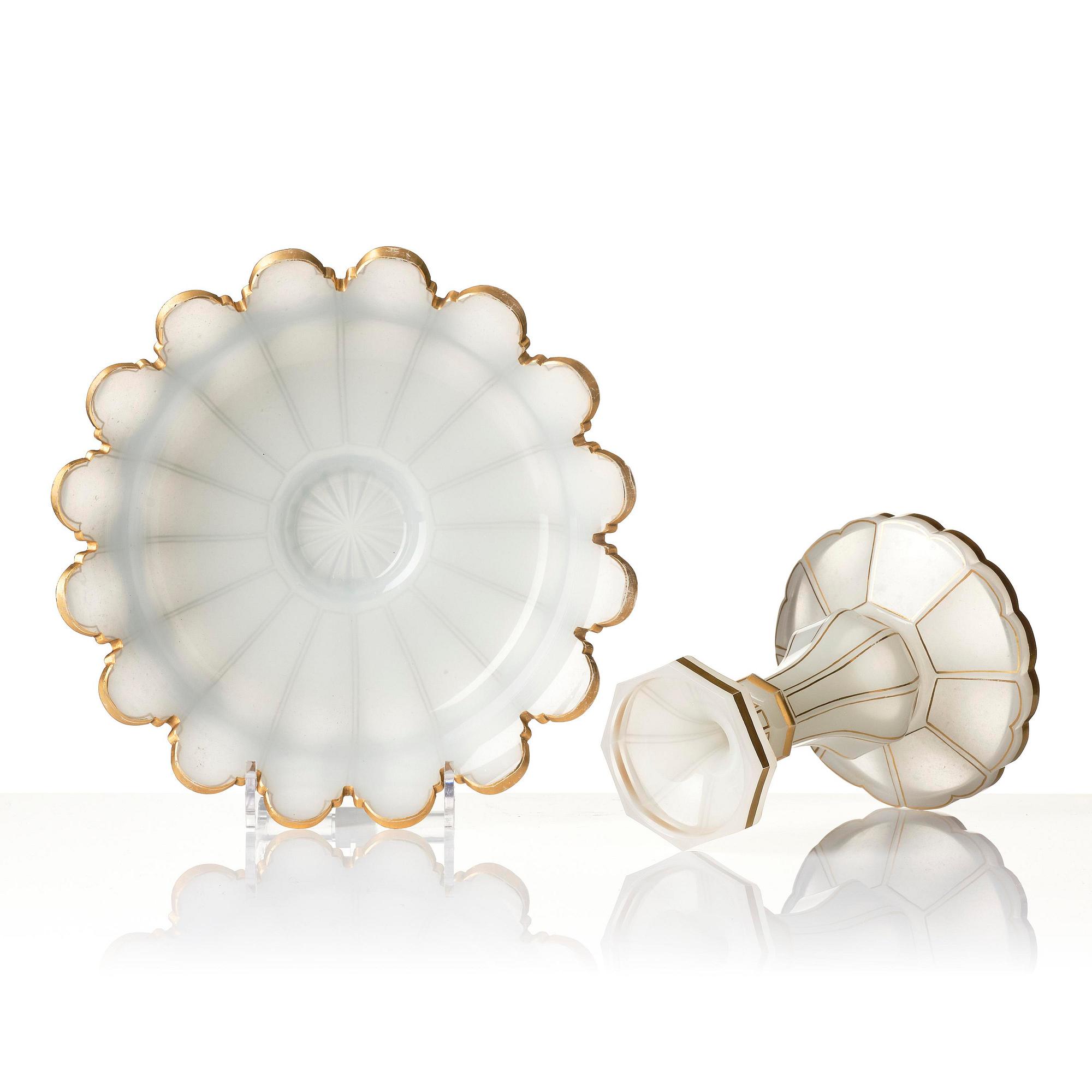 A large French opalin glass tazza, 1830/1840's.