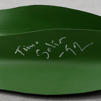 TIMO SOLIN, skulptur, målad plåt, signerad Timo Solin och daterad -92.