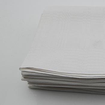 Napkins a total of 73 pcs damask various patterns first half of the 20th century.