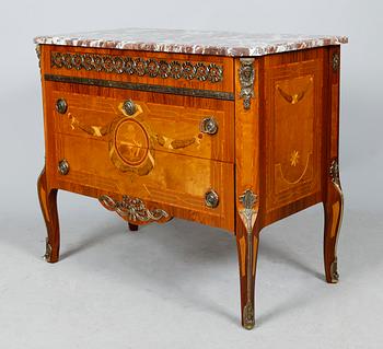 BYRÅ, gustaviansk stil, 1900-talets andra hälft.