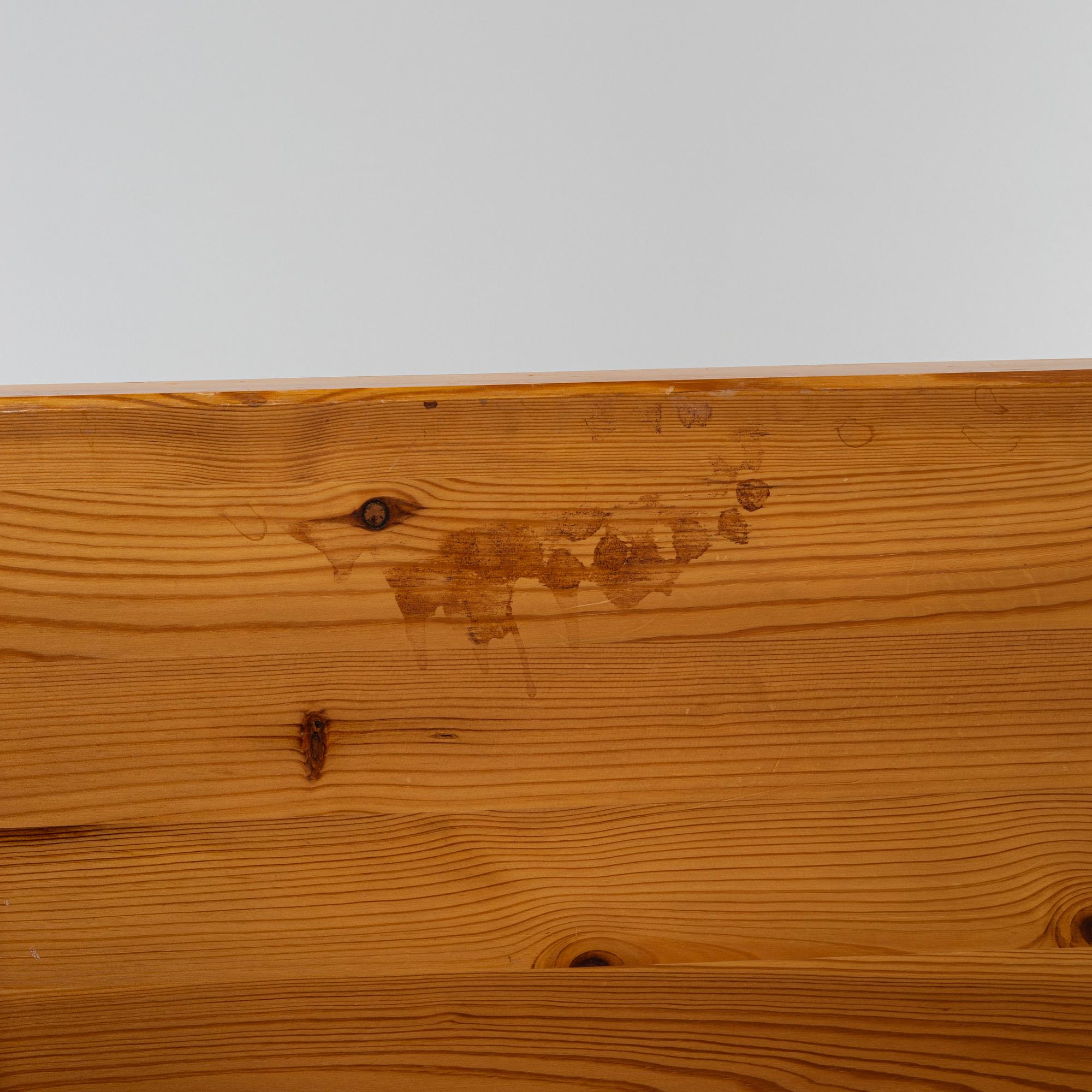 Coffee table, pine, second half of the 20th century.