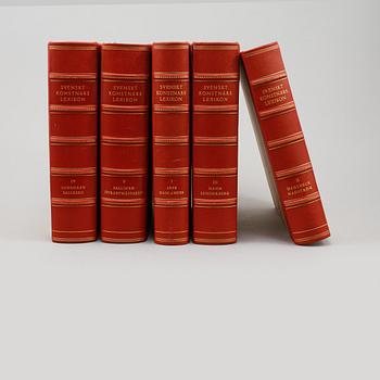 BÖCKER, 5 volymer, Svenskt Konstnärslexikon I-V, Allhems Förlag, 1952-1967.