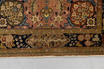 Matta, semiantik, Täbris, figural, ca 138 x 86 cm.