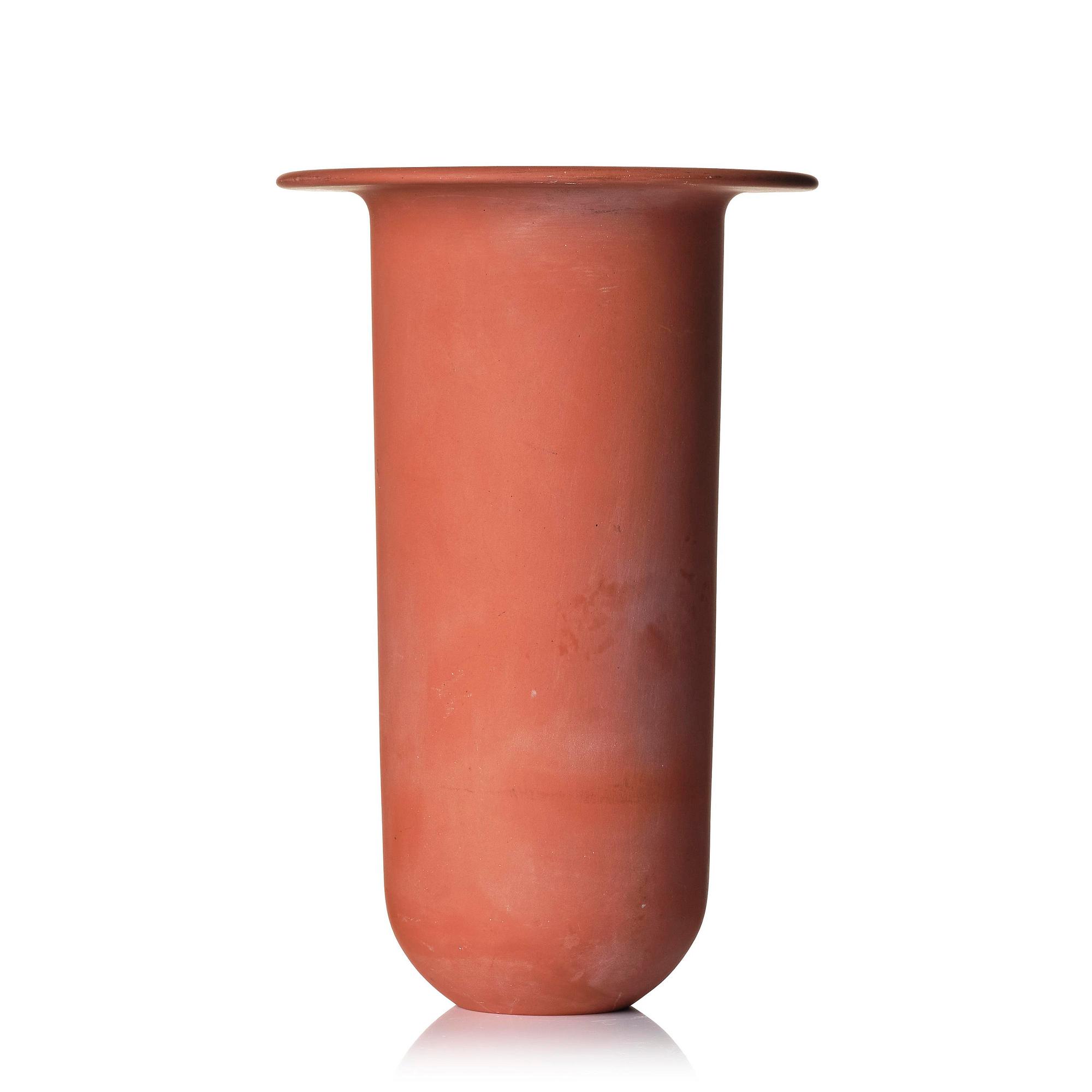 Nick Ross, a vase, "Last of the Free #6", ed. 8, executed in his studio, Stockholm, 2016.
