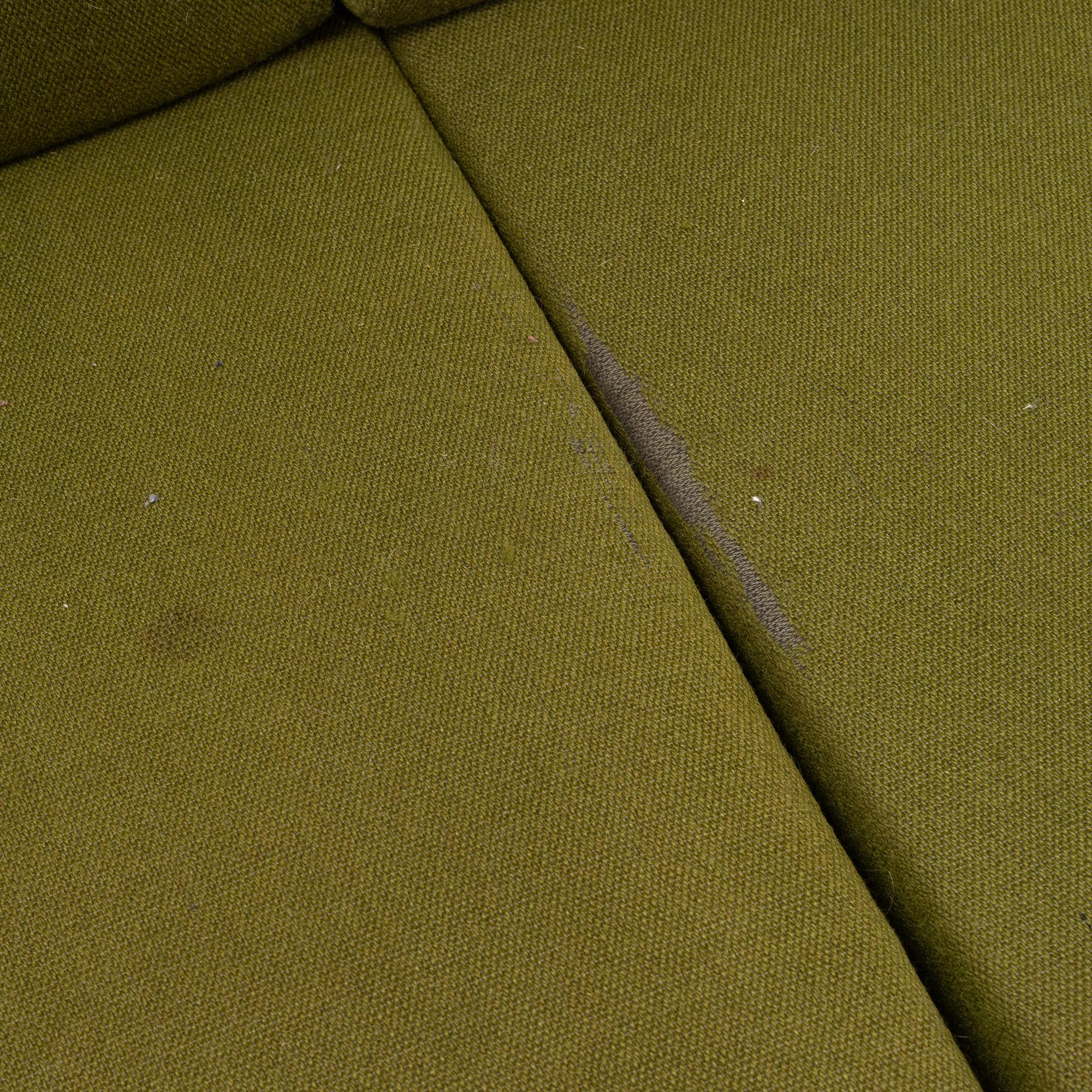 Soffa och fåtölj, 1900-talets mitt.