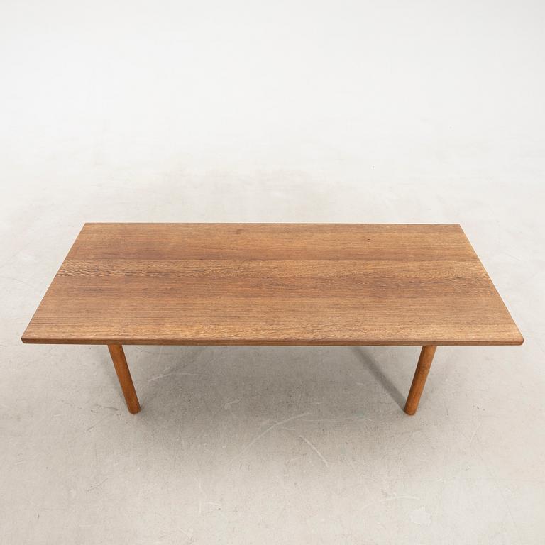 Hans J. Wegner, sofa table 1960s.