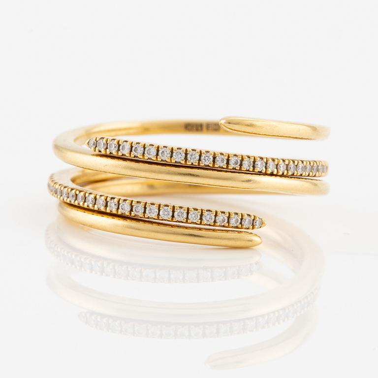 Engelbert, rings, 2 pcs, "Petit Spin ring" and "Double Spin ring", 18K gold, one with brilliant-cut diamonds.