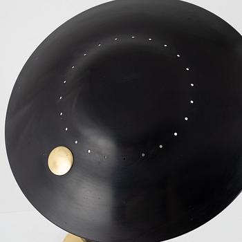 Bordslampa, modellnummer 8415. Boréns, Borås, 1900-talets mitt.