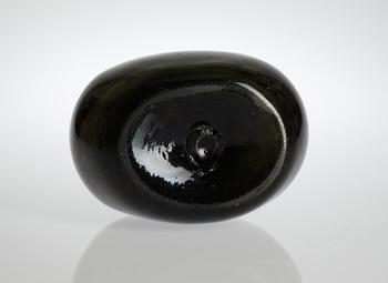 A green 18th/19th century bottle.