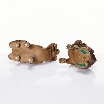 A pair of buddhist lions, Qing dynasty  (1644-1912).