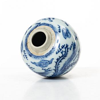 A group lot of Chinese porcelain, 17/20th century.