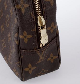 NECESSÄRER, Louis Vuitton, 2 st.