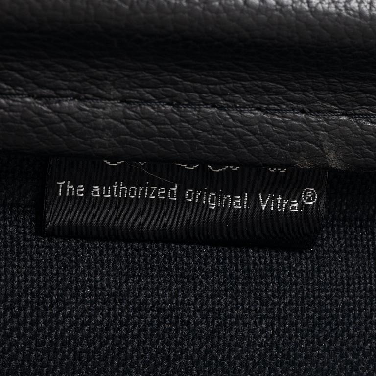 Charles & Ray Eames, kontorsstol, "EA117" Vitra.