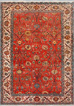 A carpet, Tabriz, ca 260 x 160 cm.