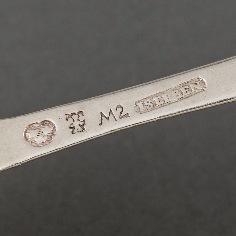 THREE SIMILAR SWEDISH FIDDLE PATTERN SPOONS,  18TH/19TH CENTURY. Weight ca 130 g.
