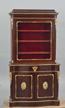 VITRINSKÅP,  Frankrike, 1800-talets andra hälft.