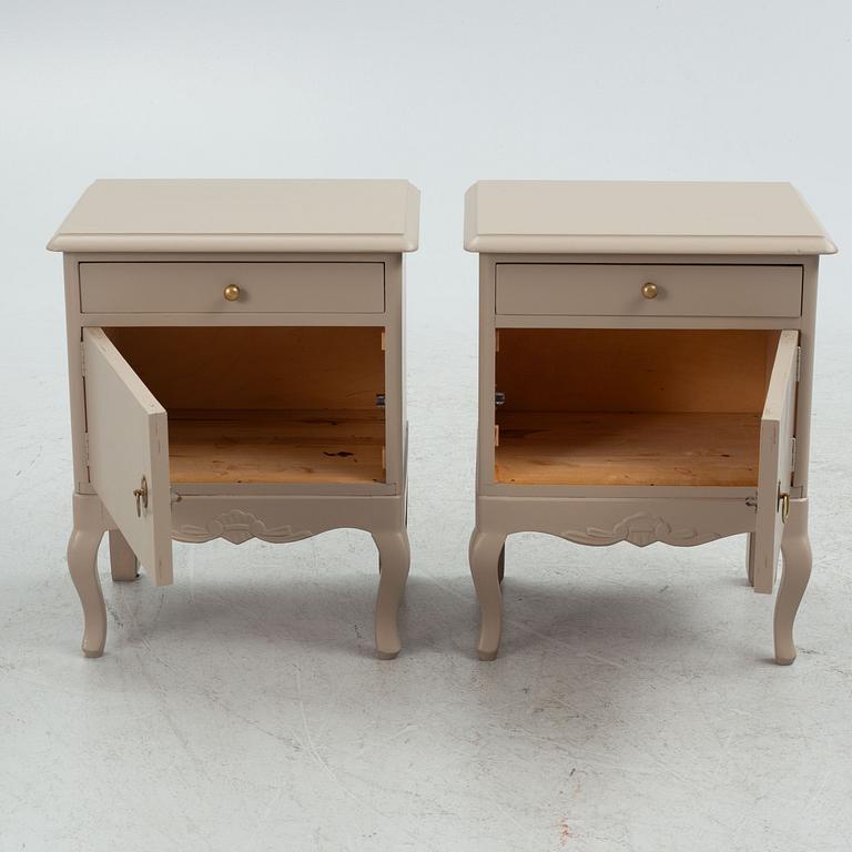 A pair of bedside tables, first half of the 20th Century.