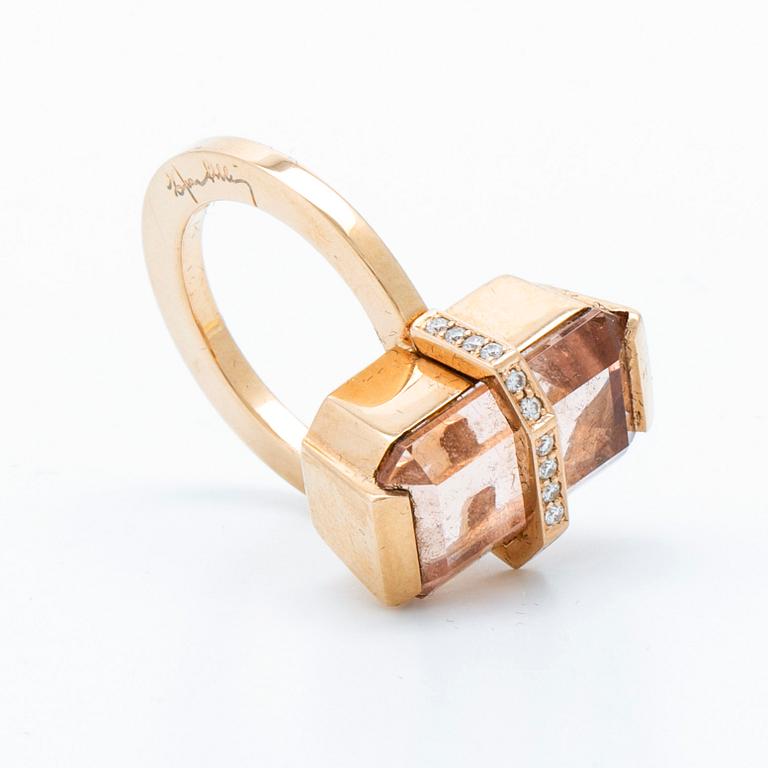 Efva Attling Bend over ring. morganite, brilliant-cut diamonds 0,12 ct TW Si, original pouch, invoice 2019.