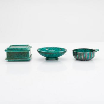 Wilhelm Kåge, two bowls and a box with lid, 'Argenta'. Gustavsberg, Sweden.