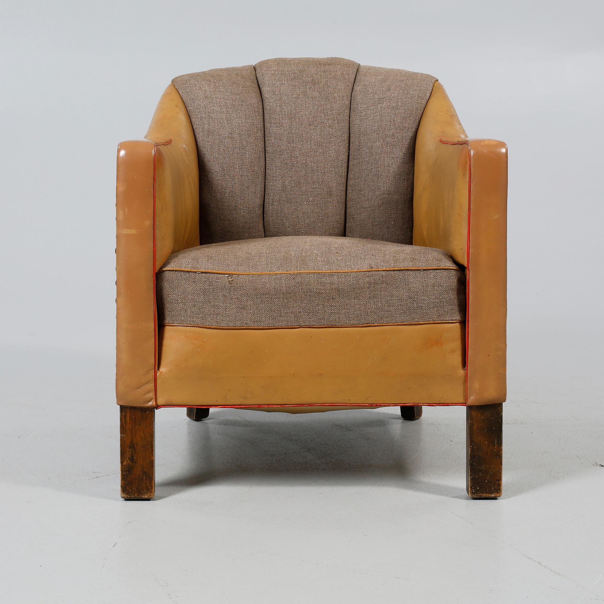 CLUBFÅTÖLJ, 1900-talets första hälft.