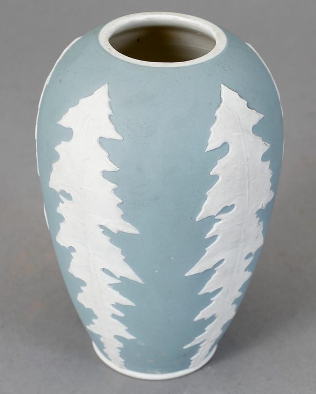 VAS, jasper ware, Gunnar Wennerberg, Gustavsberg, omkring 1900.