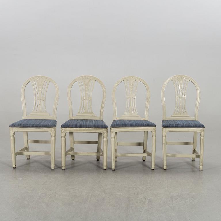 A set of eight Swedish late Gustavian chairs begging of the 19th century.