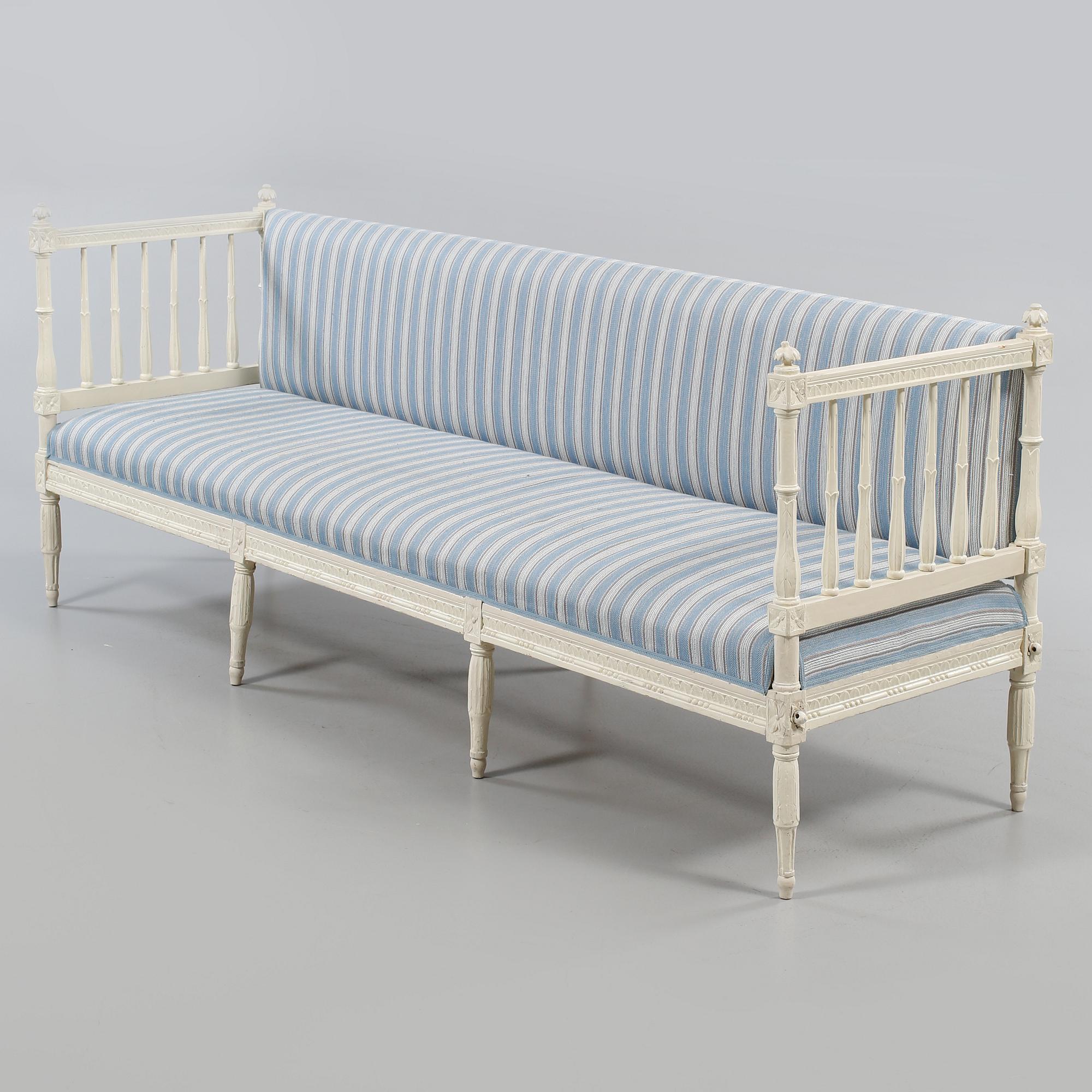 SOFFA, sengustaviansk, omkring år 1800.