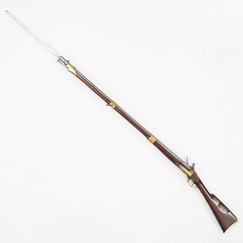Flintlåsgevär svenskt, m/1815 med bajonett.